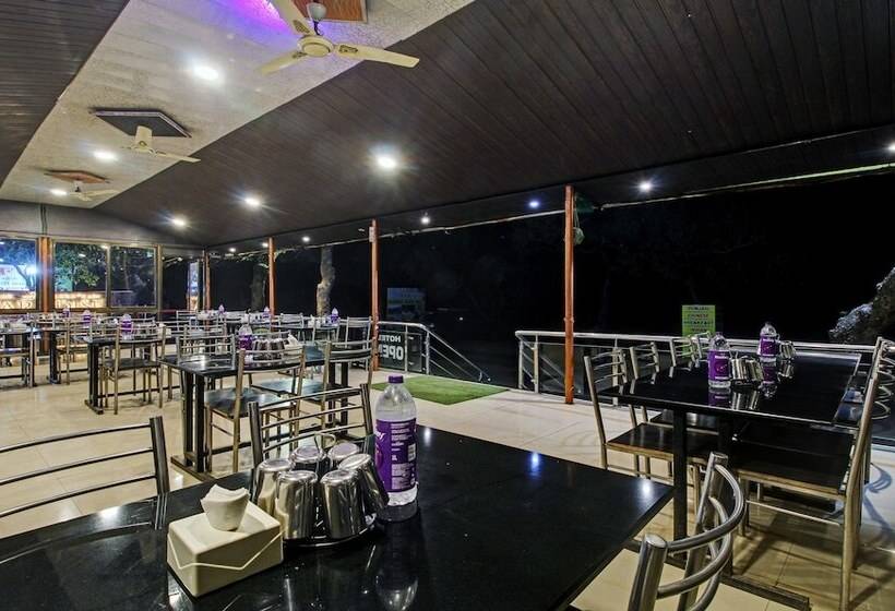 فندق Treebo La Paradise