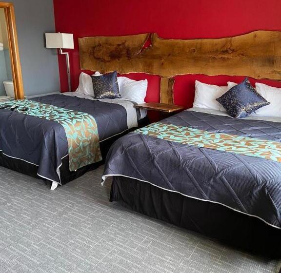 فندق Tri State Wood Inn