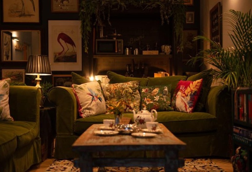 فندق Unique Boutique Luxury Bed And Breakfast