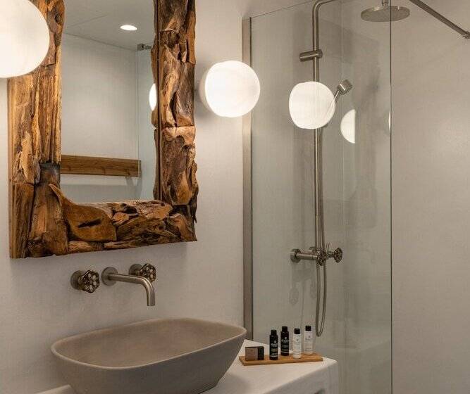 酒店 Zetine Suites Sikinos