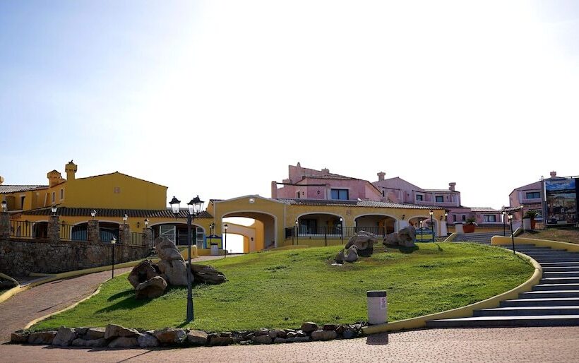 Hotiday Village Stintino