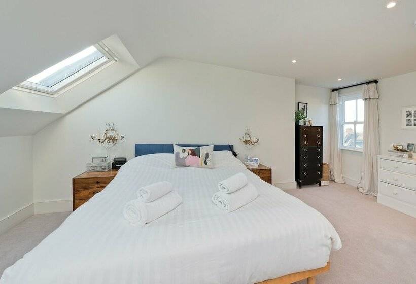 Interior Designed House With Garden In North West London By Underthedoormat