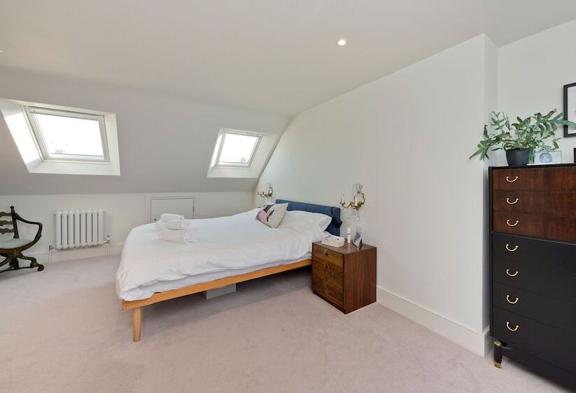 Interior Designed House With Garden In North West London By Underthedoormat