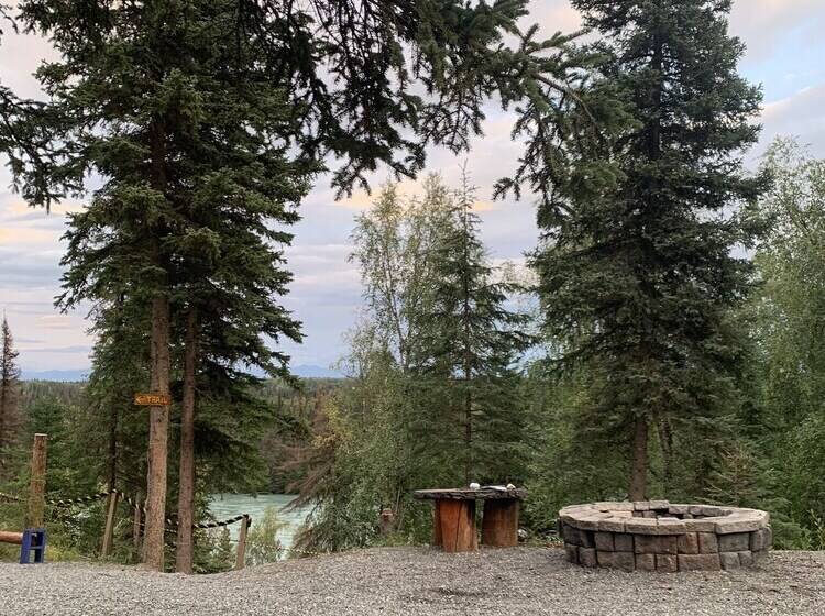 Joy S Kenai River Cabins