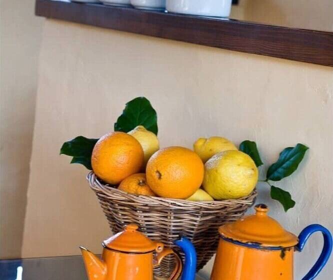 Lovely Cottage In S. Donato In Collina With Terrace