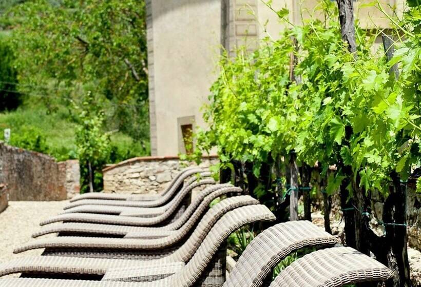 Lovely Cottage In S. Donato In Collina With Terrace