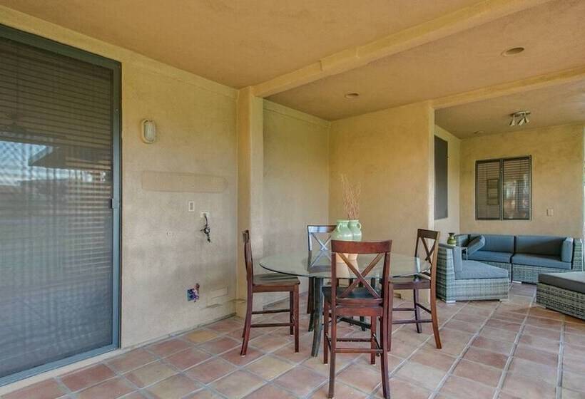 Luxe 4 Bdrm W/pool And Spa On Golf Course Lot!