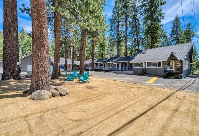 מוטל Adventure Lodge