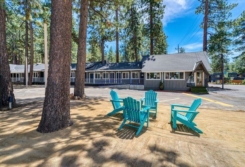 מוטל Adventure Lodge