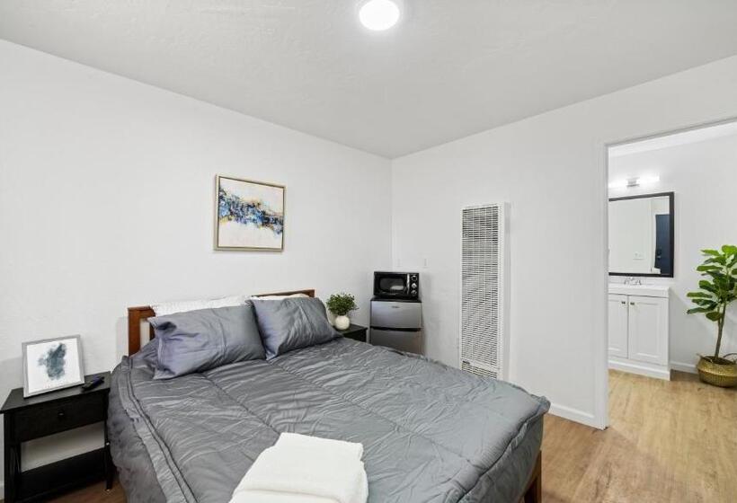 מוטל Adventure Lodge