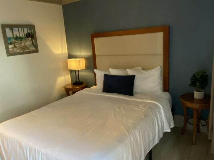 فندق على الطريق American Inn