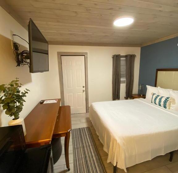 فندق على الطريق American Inn