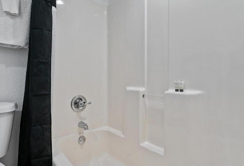 汽车旅馆  Extended Stay Gun Barrel City