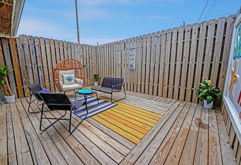 モーテル Sea Foam Suites