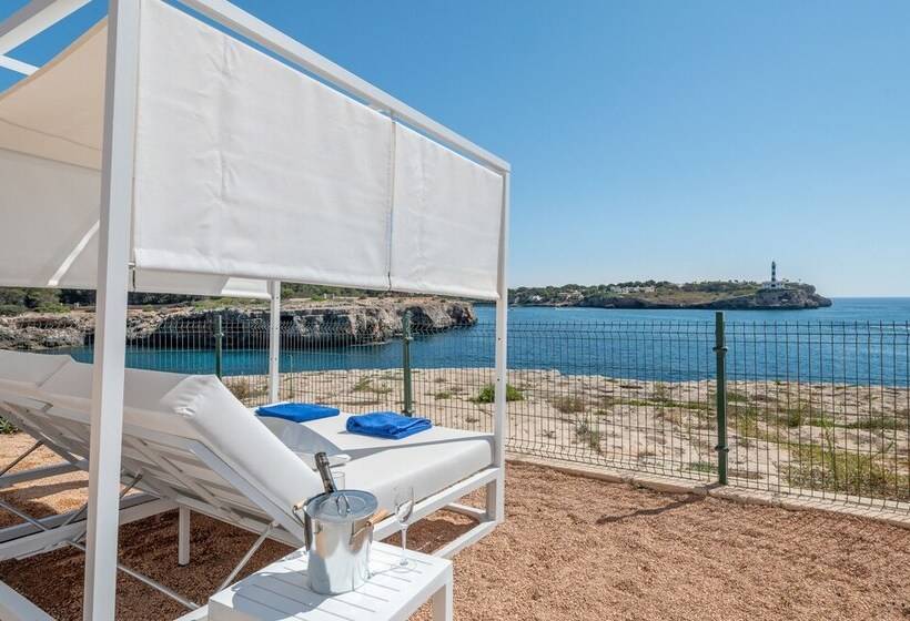 Orange Colom Seaside Apartments