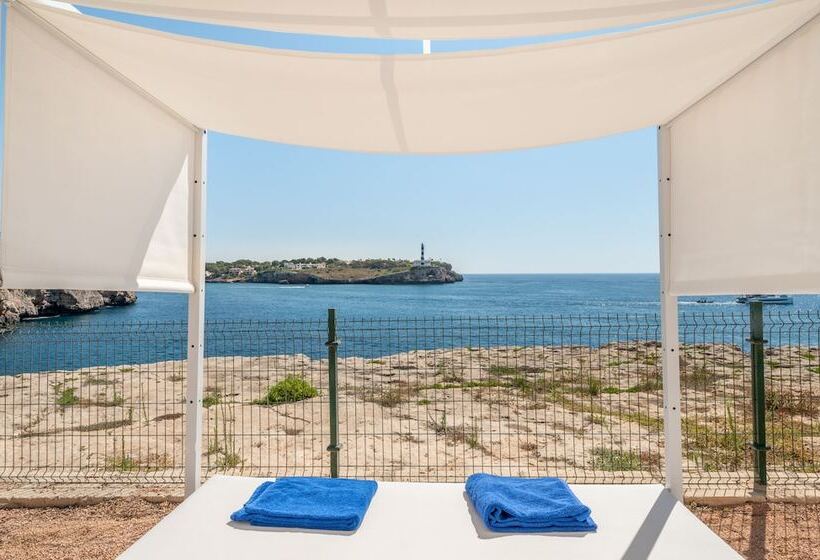 Orange Colom Seaside Apartments