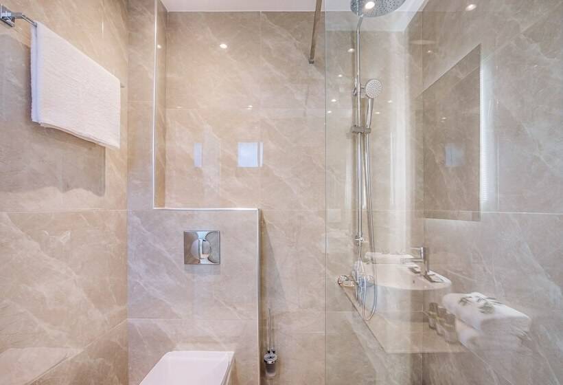 פנסיון Alexmare Hotel Fourka