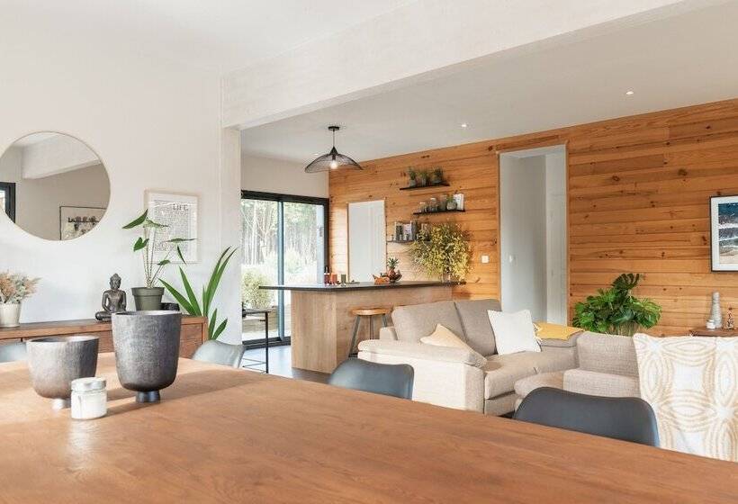 بنسيون La Grange Du Coulin