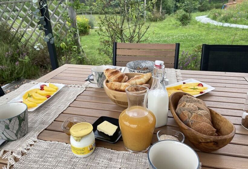 بنسيون La Grange Du Coulin