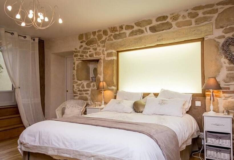 بنسيون Le Val Des Sens