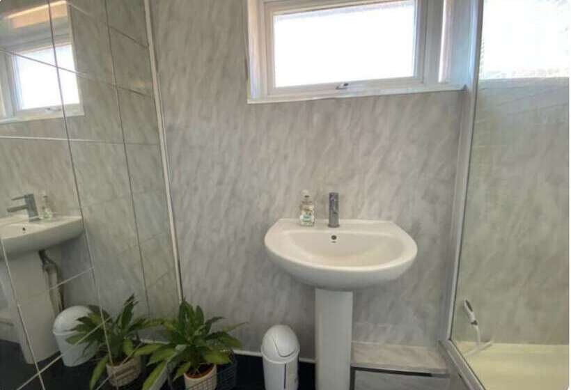 膳宿费 Lovely Homes