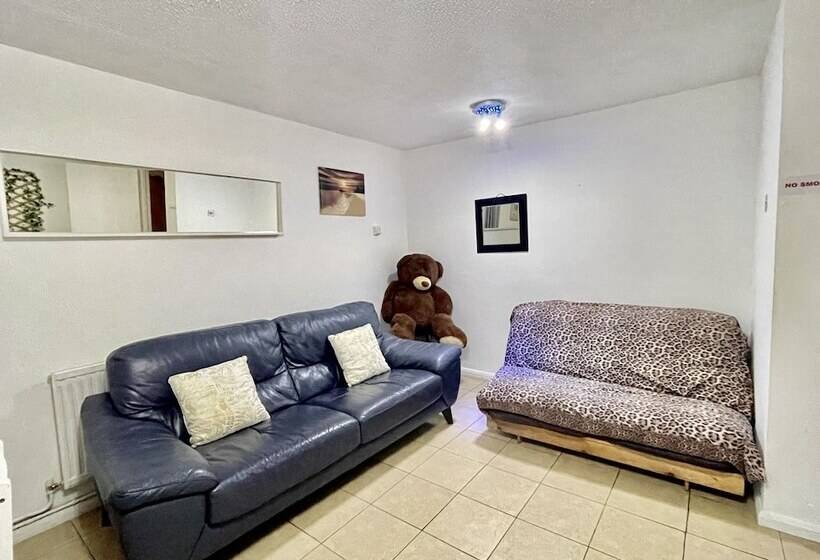 بنسيون The Hk House   Family Friendly Near To Blenheim Palace & Oxford City Centre