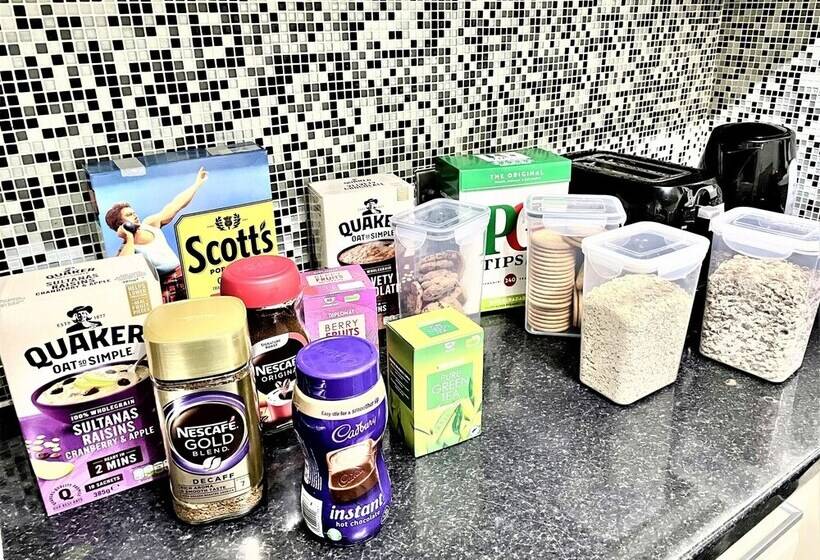 بنسيون The Hk House   Family Friendly Near To Blenheim Palace & Oxford City Centre