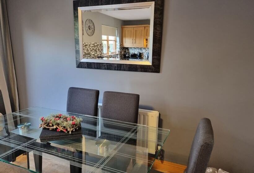 פנסיון Vip@themeadows