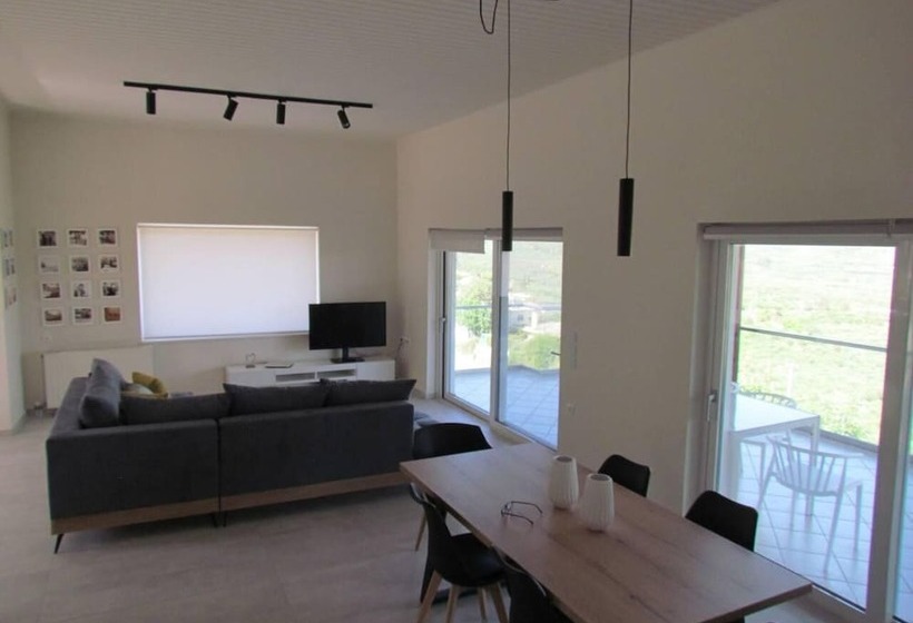 דירת נופש Beautiful 3 Bed House In Chania With Garden