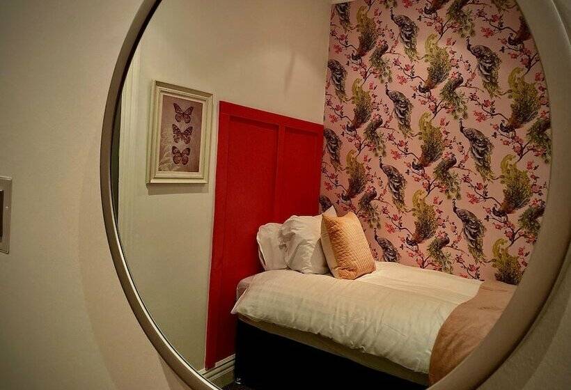 레지던스 Captivating 4 Bed Hot Tub House In Blackpool