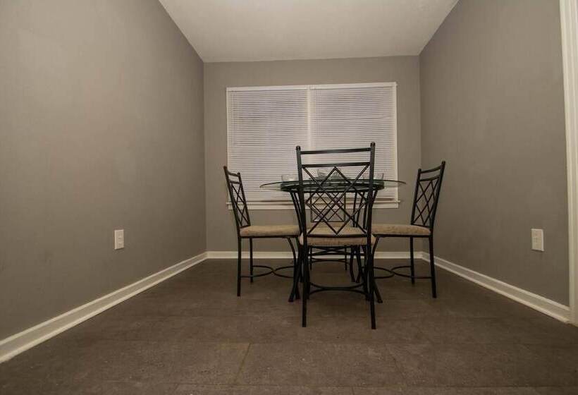 اقامتگاه Home Sweet Home Bungalow