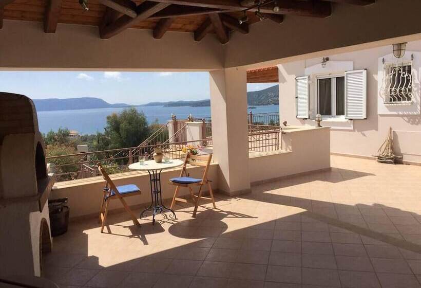 레지던스 Immaculate 3 Bed House In Ermioni