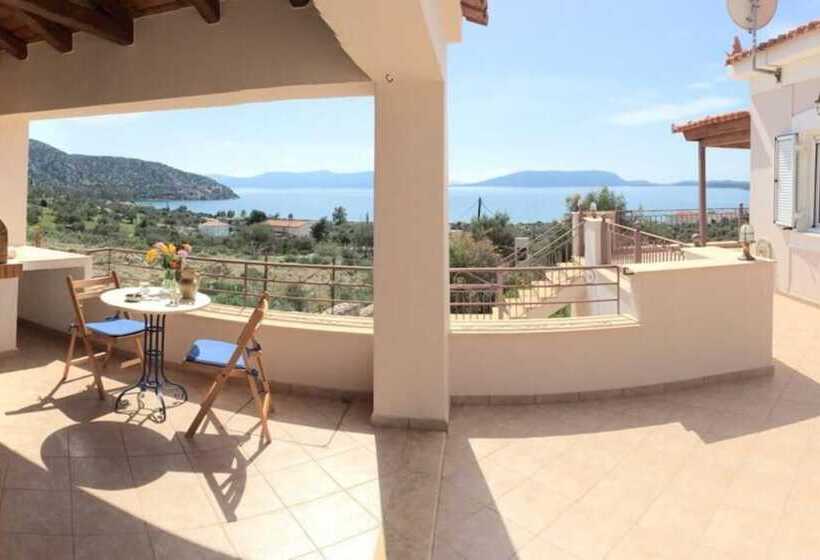 레지던스 Immaculate 3 Bed House In Ermioni