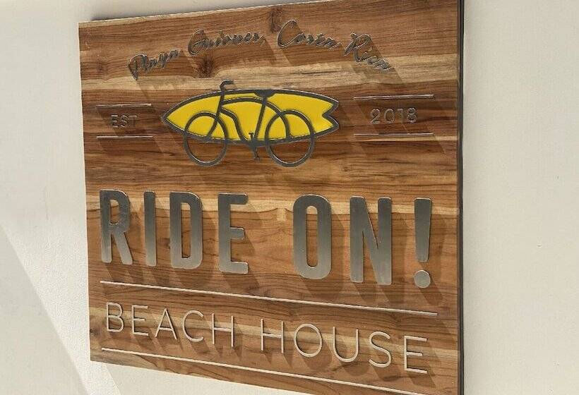 استراحتگاه Ride On Beach House