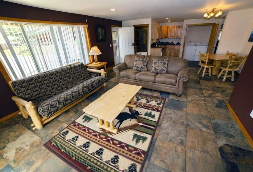 Rocky Mountain Retreat 1a  4 Bedroom/3 Bath With Personal Hot Tub Offers Panoramic Mountain Views 4