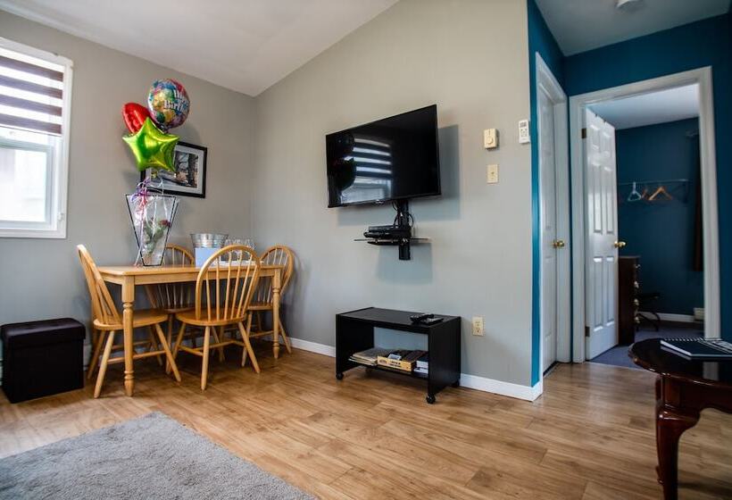 Roseway River Cottages