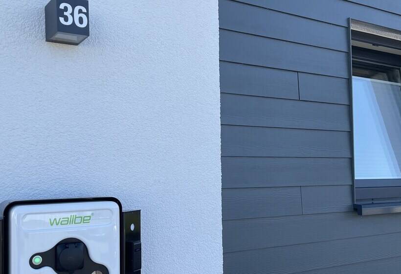 Sonnenweg 36   Lakeview House Türkis