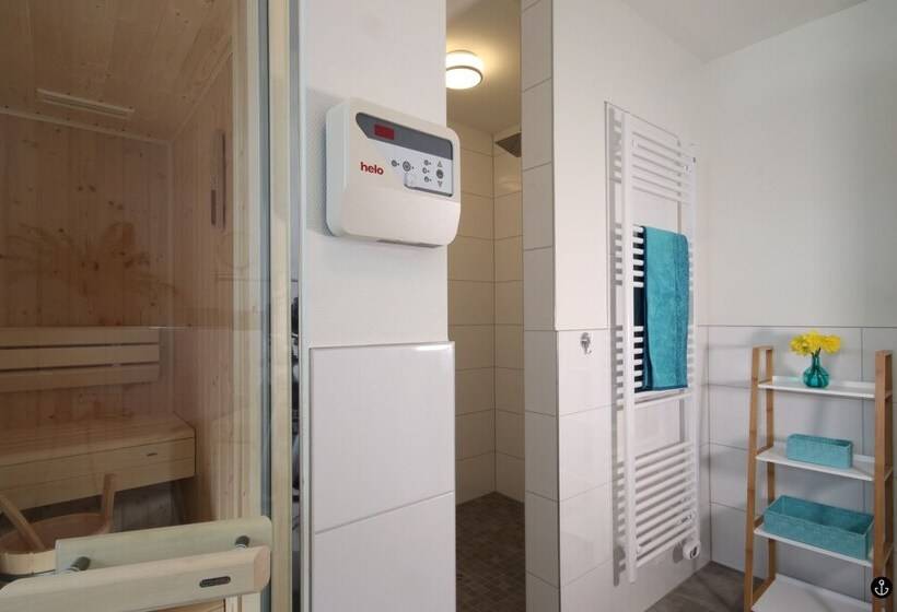 Sonnenweg 36   Lakeview House Türkis