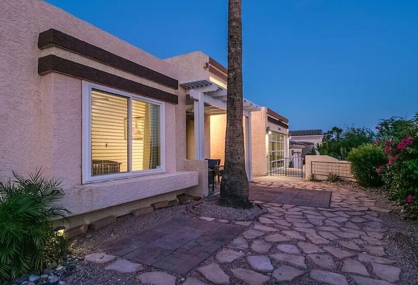 Spectacular Hilltop Home W/resort Like Backyard!