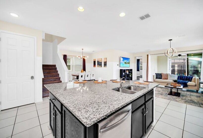 Stunning Villa With Themed Room S And Game Room, Right Across From The Club House #7sl9003