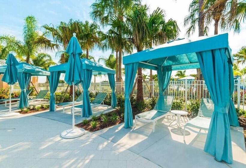 Stunning Villa With Themed Room S And Game Room, Right Across From The Club House #7sl9003