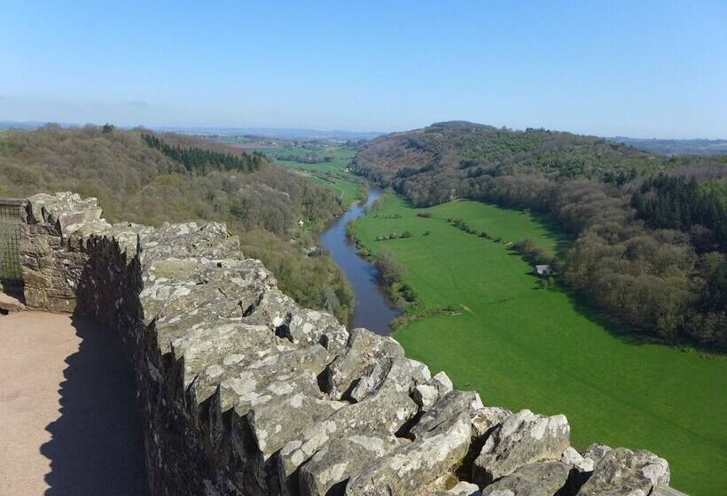 The Rock Self Catering Holiday Accommodation