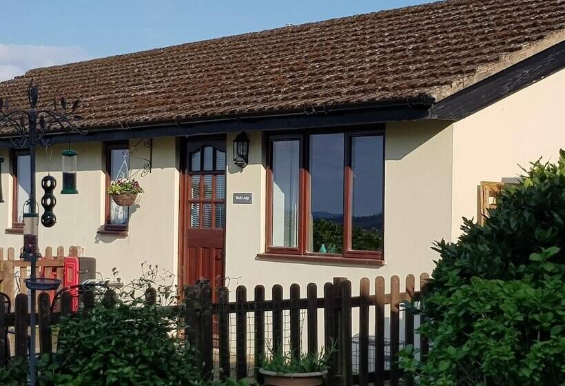 The Rock Self Catering Holiday Accommodation