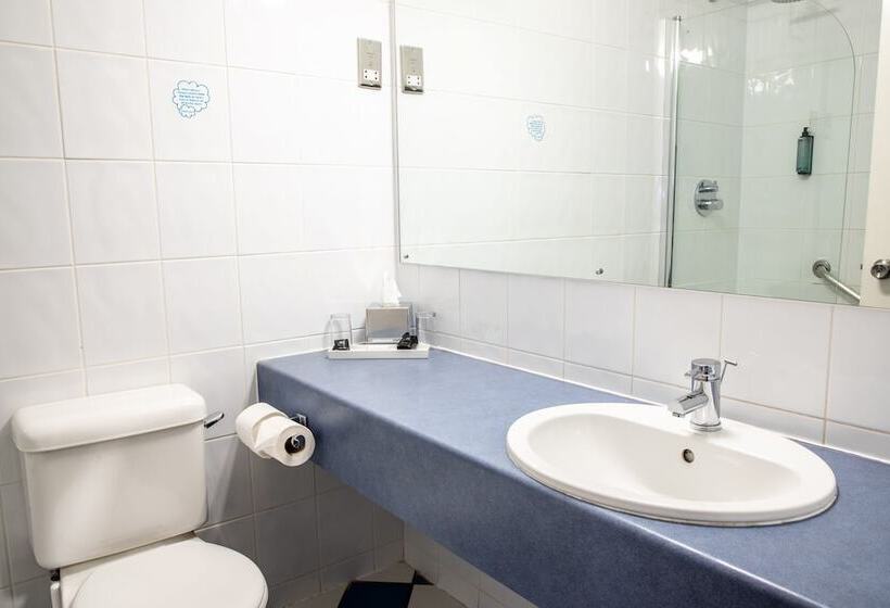 Tiverton Hotel Lounge & Venue Formally Best Western