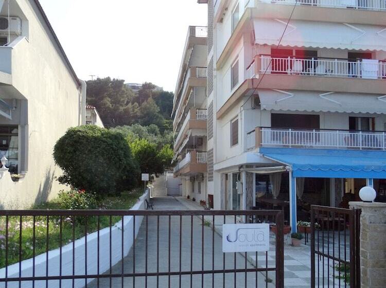 Voula Seaside Apartments