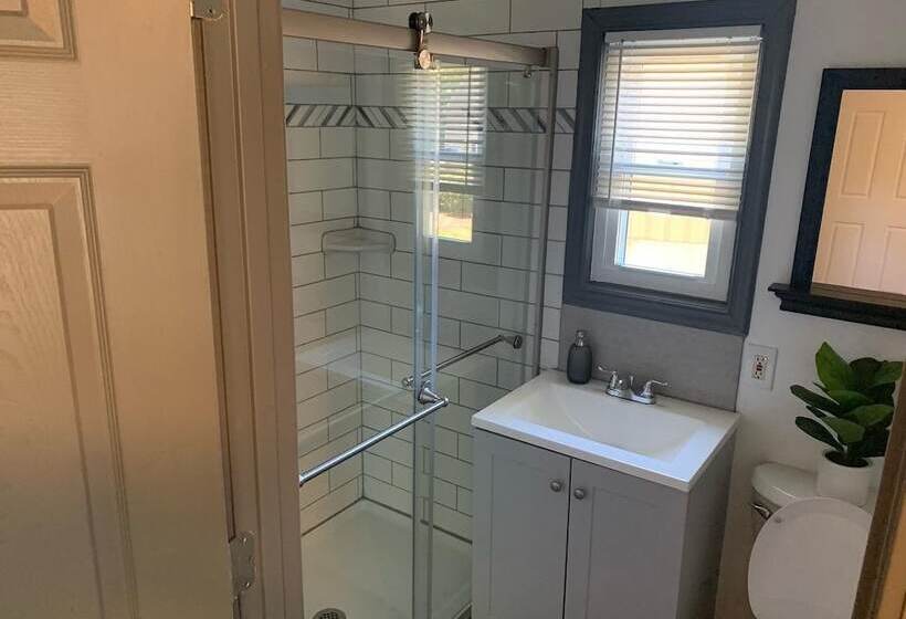 Washington Park Motel