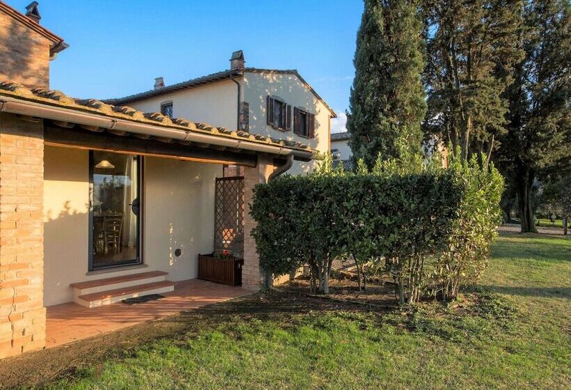 Well Kept Apartment In Castelfiorentino With Shared Pool