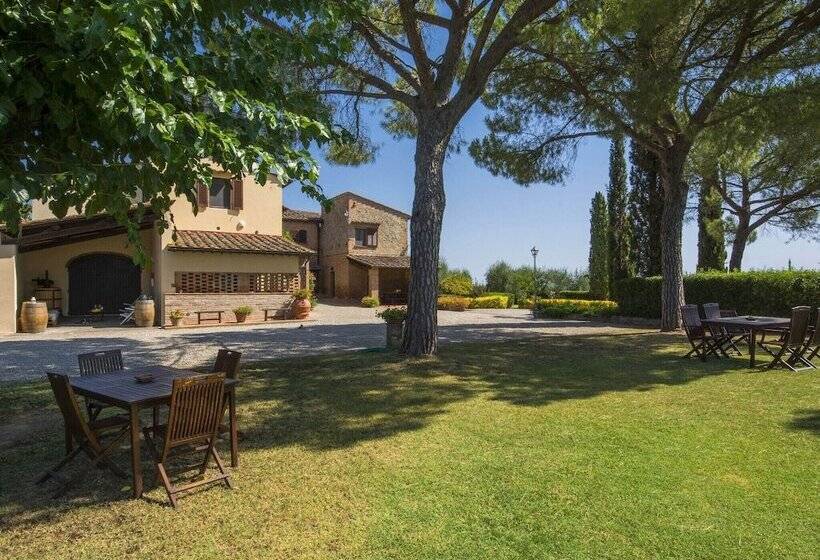 Well Kept Apartment In Castelfiorentino With Shared Pool