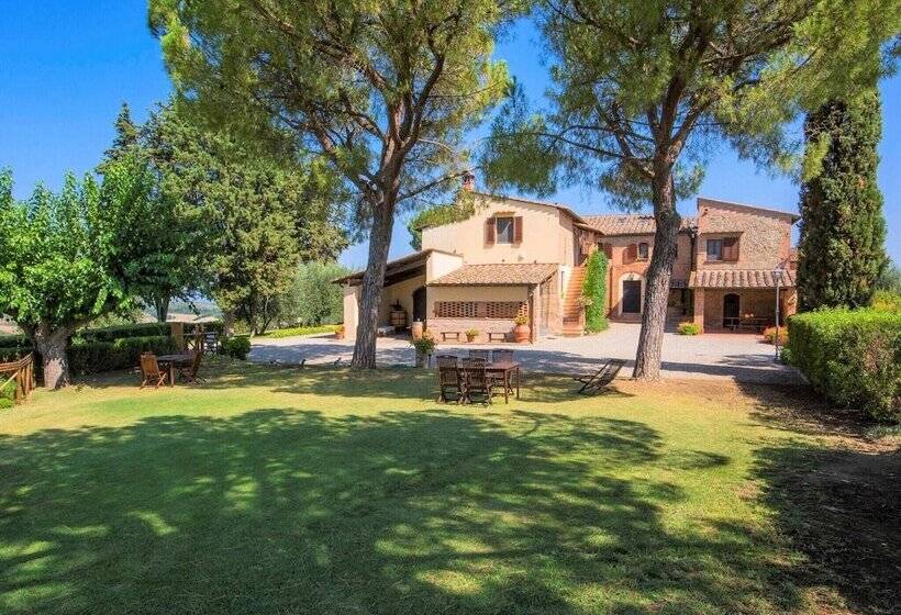 Well Kept Apartment In Castelfiorentino With Shared Pool