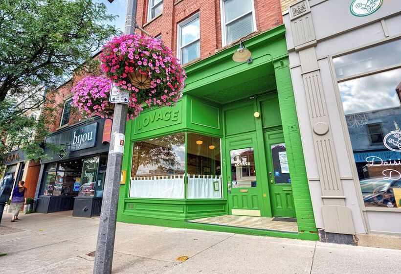 Wellington Inn By Hoco Hotels Collection